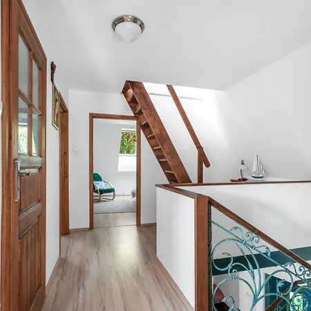 Willa Sasino * Sasino